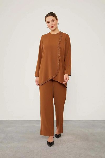 Levidor Embroidered Double Suit