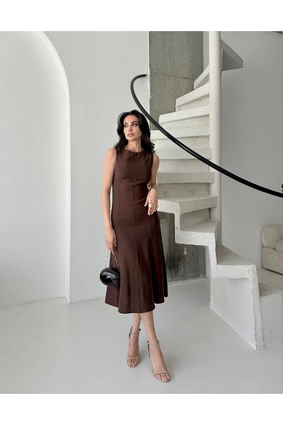 Serica Moda Brown Crew Neck Midi Sleeveless Midi Dress