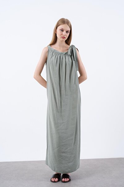 shieba outlet Ultra Premium Omuz Bağcık Detaylı Modal Kumaş Elbise