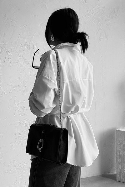 ELVAN TOLON White Shirt with Belt