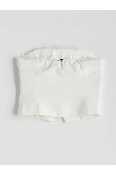 LC Waikiki Top scurt - Alb - Simplu