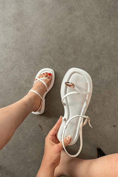 BUNİPARK Sindy Gold Ring Detailed Women's Sandals
