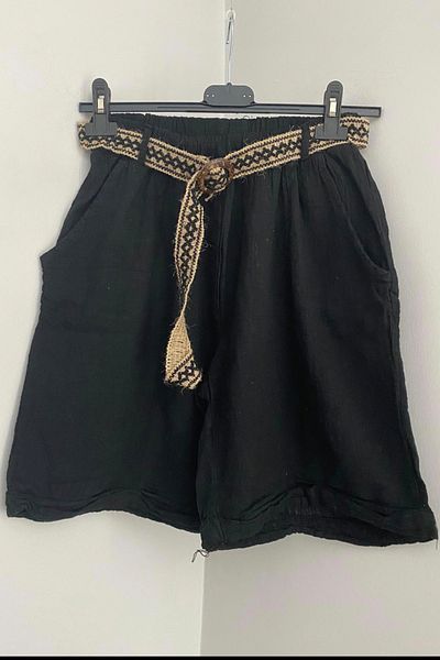 AYASOFYA OTANTIK Women's Black Elastic Waist Belt Detailed Cotton Linen Shorts with Side Pockets
