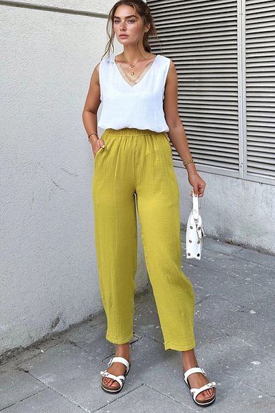 bacc Women's Oil Green Muslin Elastic Waist Pocket Casual Trousers Bcbsk-25700-3416