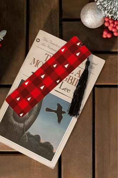 STOREMAX Svticaret Bookmark with New Year Concept Design Mhm 1053513