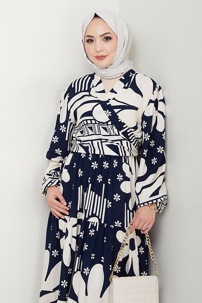 InStyle Floral Geometric Pattern Navy Blue Viscose Suit