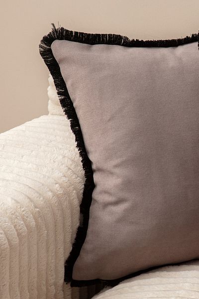 Ottoson EVOTTO HOME COLLECTİON BLACK COLOR GRAY FRINGED 43X43 CUSHION COVER