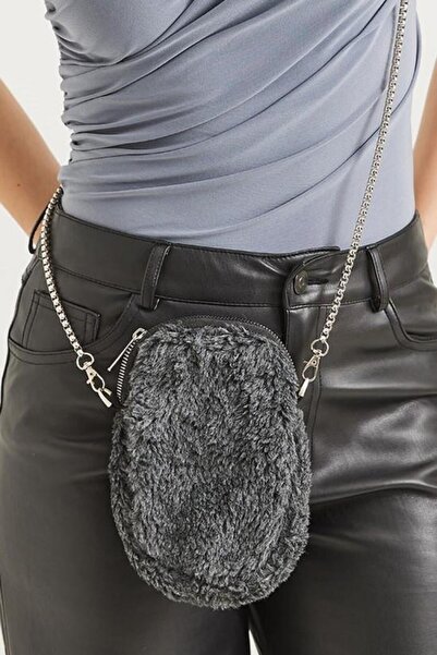 Raneel Kazançlı Alışveriş Plush Bag with Chain Strap Smoked