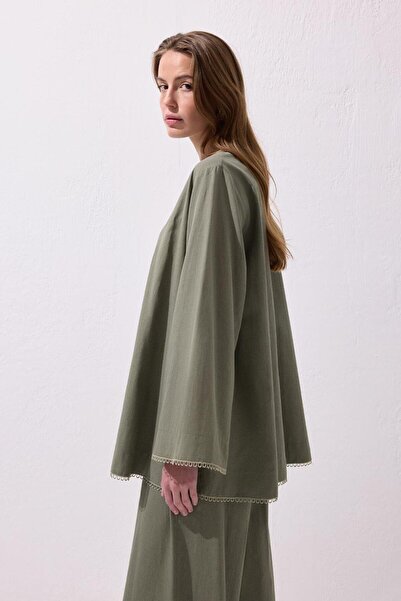 KADRİYE BAŞTÜRK Faye Scalloped Linen Blouse Trousers Suit Khaki Green