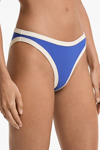 Oysho Kontrast biyeli klasik bikini altı