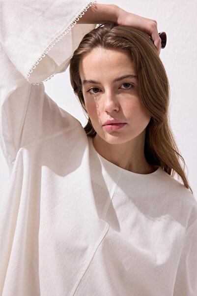 KADRİYE BAŞTÜRK Faye Scalloped Linen Blouse Trousers Suit Ecru