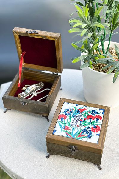 FARİKA Wooden Patterned Multi-Purpose Jewelry - Jewelry Box - Esin