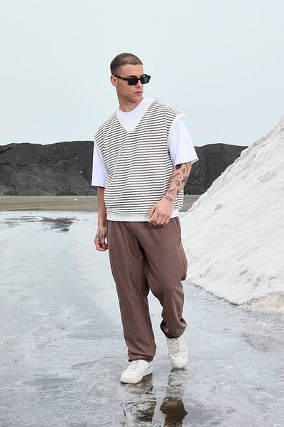 OKSHEN Men's Striped Oversize Sweater