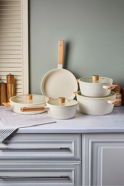 Perotti Cookwood Beige 9-Piece Cookware Pots Pans Set with Induction Base Wooden Handles
