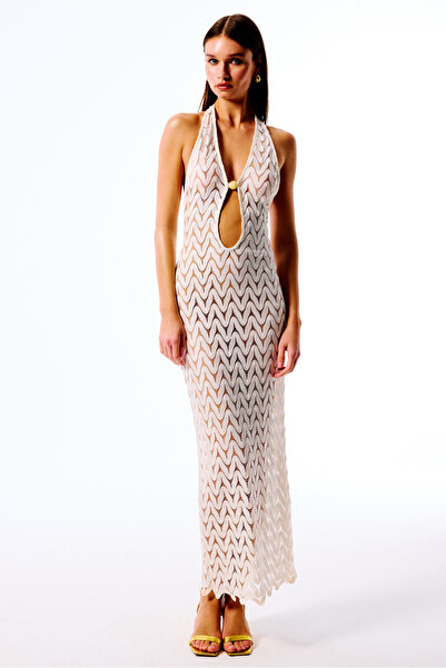 Love On Friday LEONA Boncuk Detaylı Halter Yaka Örgü Uzun Elbise (Beyaz)