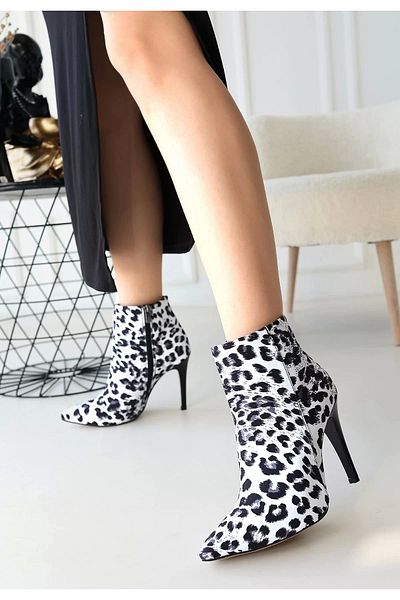 EG DÜKKAN Blan Zebra Satin Heeled Boots