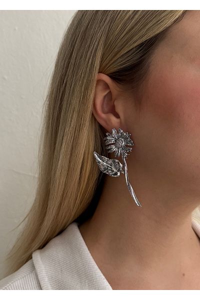 KİLİGİSTANBUL Leafy Flower Earrings 8 cm