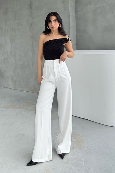 Seda Yalçın Atelier Black Single Sleeve Buckle Blouse