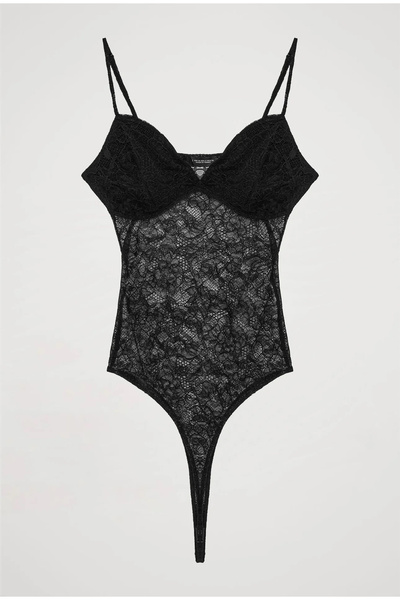 AYSEGUL SOZKESEN Kuplu Çıtçıtlı Ayarlanabilir İp Askılı Dantel Bodysuit