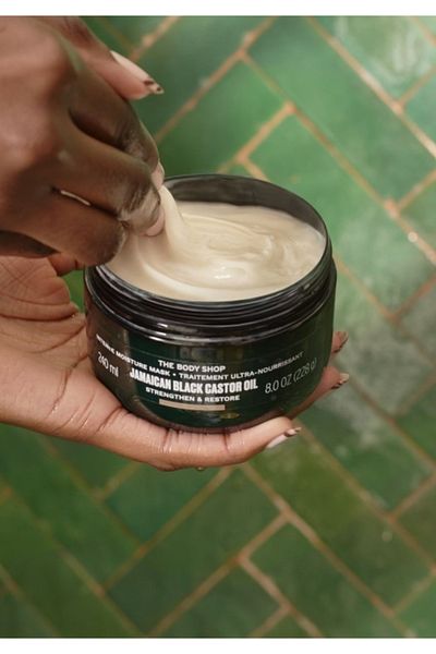 THE BODY SHOP INTENSELY HYDRATING MASK JAMAICAN BLACK CASTOR OIL 245 ML