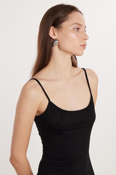 Tudors Γυναικείο Slim Fit Slim Fit Slim Strap Μαύρο φόρεμα με λαιμόκοψη