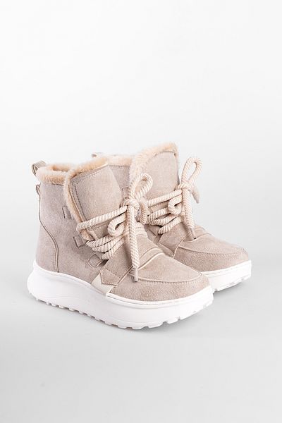 Capone Outfitters Γυναικείες μπότες από γούνινο καστόρι με κορδόνια