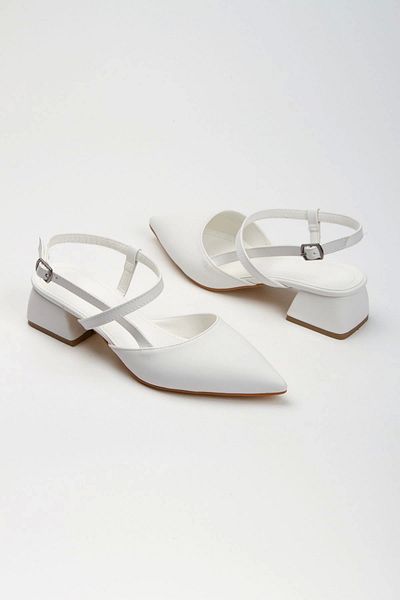 MFT AYAKKABI Women's Short Heeled Closed Toe Summer Shoes White