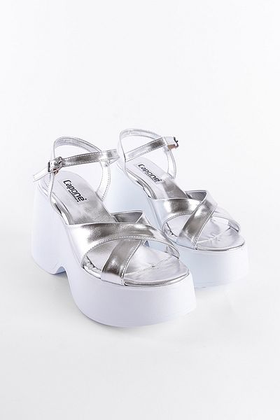 Capone Outfitters High Padded and Ankle Strap Women's Sandals