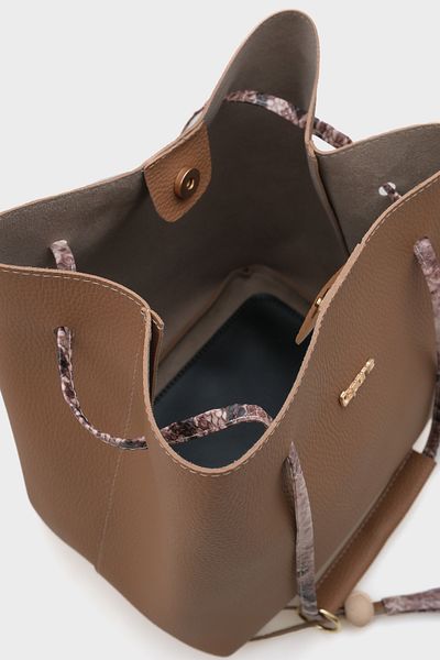 Capone Outfitters Merida Women's Shoulder Bag