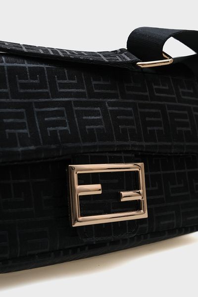 Capone Outfitters Ibiza Satin Labyrinth Patterned Women's Bag