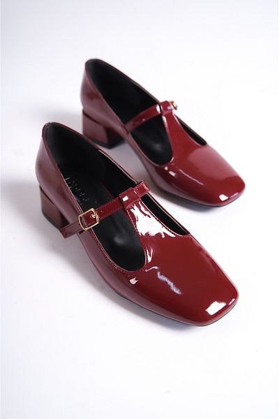 Capone Outfitters Blunt Toe T-Strapped Low Heel Mary Jane Women's Shoes