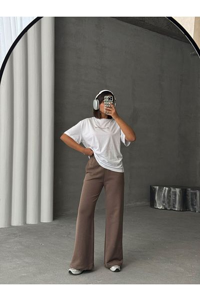 Cappmoda TKM-0048 Brown Destinatıon Is Done Εκτύπωση με έγχυση κειμένου Λεπτομέρεια ετικέτας μπλουζάκι με λαιμόκοψη