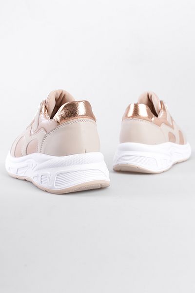 Capone Outfitters حذاء رياضي نسائي من Grace Parachute Piece