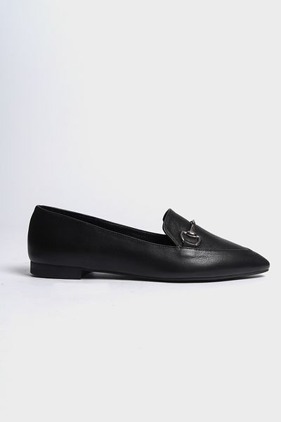 Capone Outfitters Bluby Damen-Ballerinas aus echtem Leder mit spitzer Zehenpartie und Schnalle