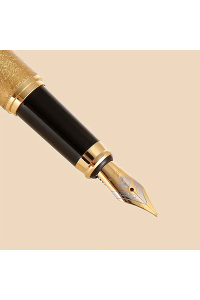 Art Tone Lüks Altın Tonlu Mat Metal Dolma Kalem Siyah Altın Ejderha Klips Kaligrafi için 0.5mm İridyum Uç