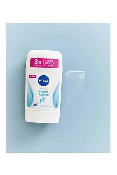 NIVEA Set of 3 Fresh Natural Antiperspirants, 48h Effect, Alcohol Free, 50mlx3