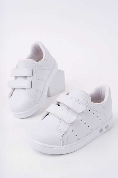 MİDDO Ortopedik Beyaz Işıklı Bebek Spor Ayakkabı