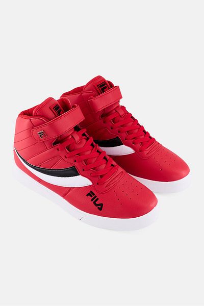 FILA Men Vulc 13 Reverse Flag Lace Up Outdoor Shoes, Red
