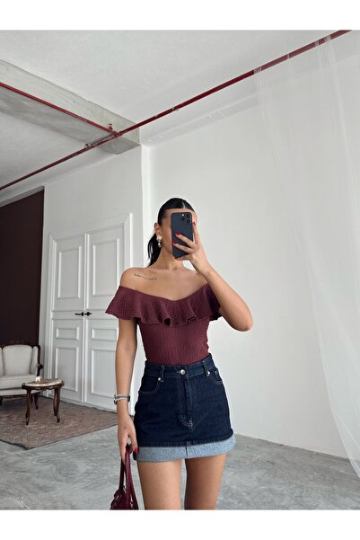 mydukkan.co Bluză cu guler Madonna cu volan