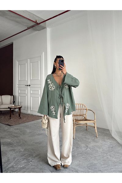 mydukkan.co Embroidered Kimono Set
