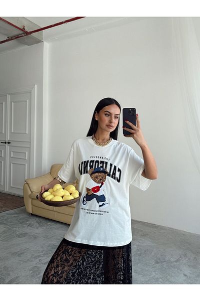 mydukkan.co Oversize Bear Embroidered T-Shirt