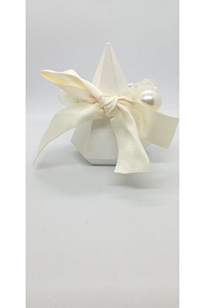 ndjewelry لون كريمي لؤلؤي ومشبك مطاطي بفيونكة