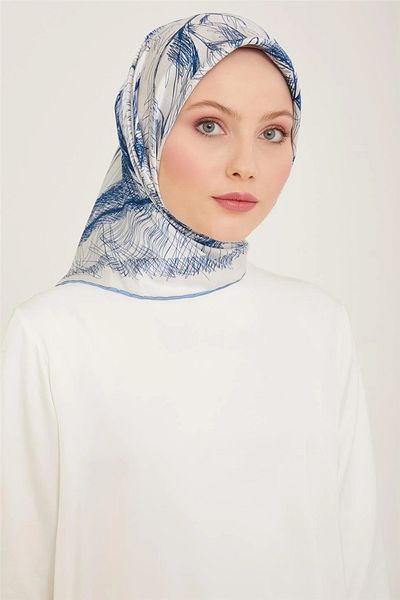 Armine EșARFĂ DE MĂTASE ARMINE 9121D (SURA)
