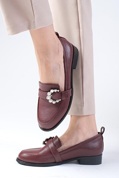 Mio Gusto Бордови дамски ежедневни обувки с перла и капси