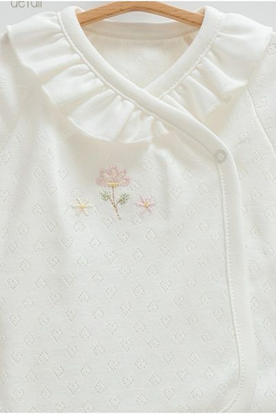 Caramell Hospital Release Baby Girl 5 Piece Zibin Set with Flower Pattern (Top Zibin Pants Hat Gloves Apron)0-3 Months