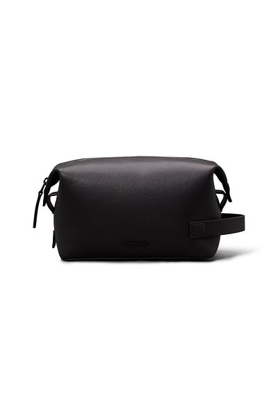 Calvin Klein Men Black Minimal Focus Washbag