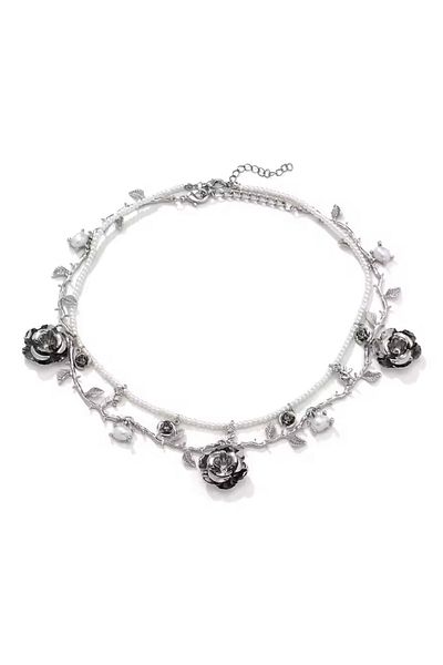 Âlâ Atelier Zaa 2-Piece Set of Flower Branches, Pearls and Rose Charm Necklace