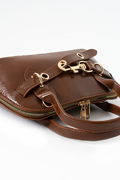 KOÇAK ÇANTA Γυναικεία τσάντα χειρός και τσάντα χιαστί από συνθετικό δέρμα με λεπτομέρεια με γάντζο King