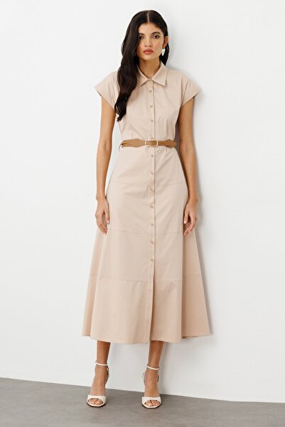Ekol Beli Kemerli Düğmeli Elbise