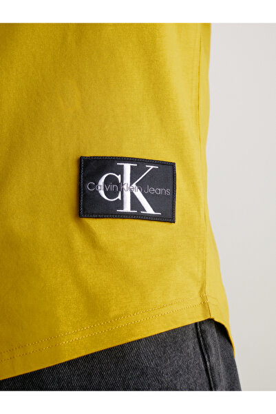 Calvin Klein Calvin Klein Men Yellow Short Sleeve T-Shirt